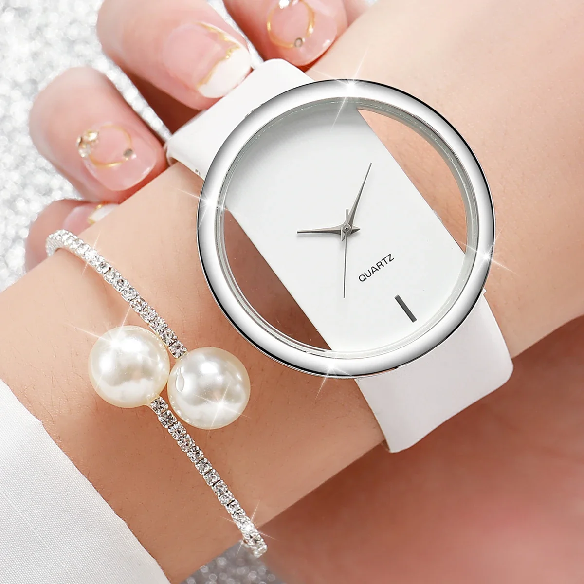 2026Silver Frame Simple Ladies Watch Set White Leather Strap Matching Double Pearl Crystal Open Bracelet Women Office Jewelry
