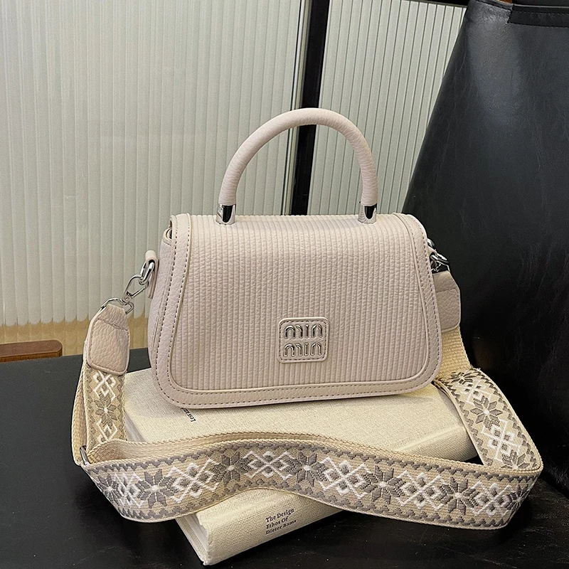 

Luxury Women's Shoulder Bag - Leather Crossbody Messenger Classic Elegant Design Popular Among Ladies