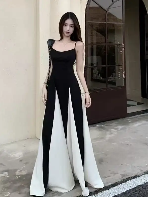 Hebe Style Black White Splicing Strap Dress Women Summer Beach Vacation High Waist A-Line Long Dress Retro Midi Skirt view 3
