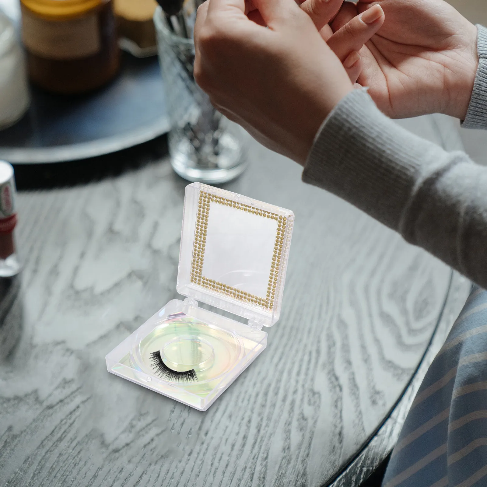 

6Pcs Glitter Rhinestone Decorated Square False Eyelash Storage Boxes Clear Cover Plastic Eyelash Organizer Dust Proof Crush