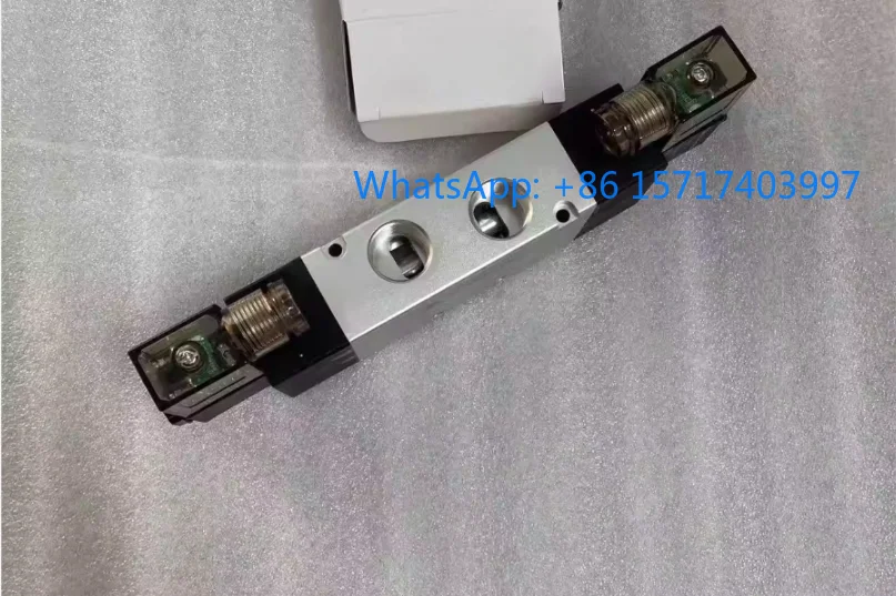 

Электромагнитный клапан VCB22D511A-AD213J, резьба G1/2', 24В DC