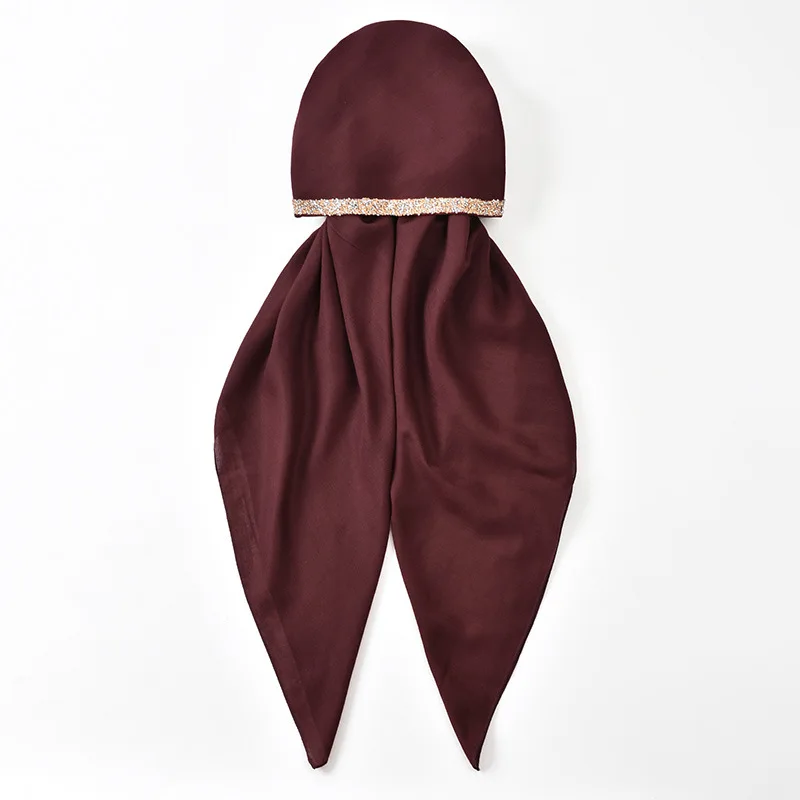 حجاب إسلامي حجاب نسائي عصري تغطية كاملة قماش ممتاز قابل للتنفس لون عصري ملمس ناعم سهل المطابقة