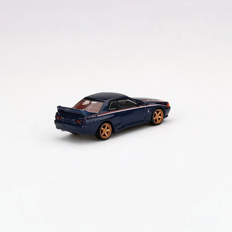 MINI GT 1:64 Scale Nissan GT-R Skyline R32 Nismo Alloy Car Model Ornaments