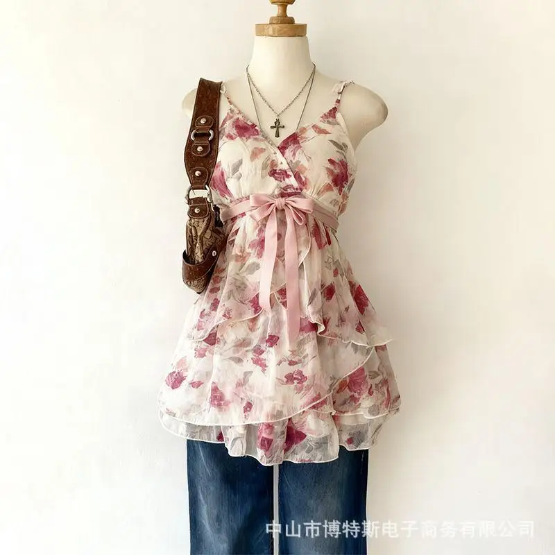 Süßes, schmal geschnittenes, modisches V-Ausschnitt-Top mit Blumenmuster und Schleife, passend zu allen Looks, ärmelloses Camisole-Top, Sommer-Top mit Spaghettiträgern, Damen Y2k-Accessoires
