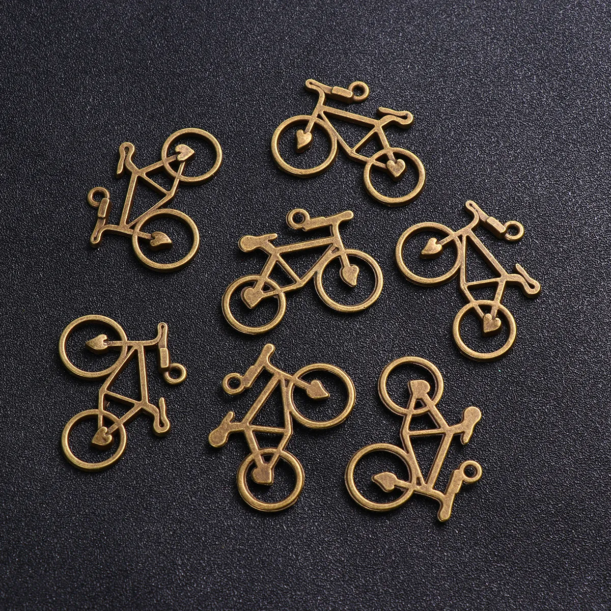 

30Pcs Alloy Bicycle Pendants DIY Charm Pendant Set Creative Accessories Necklace Bracelet Jewelry Making Alloy Pendant Charm