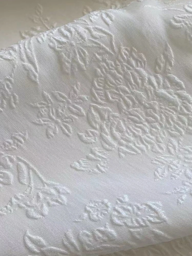 

Real Silk Crepe Jacquard Embossed Fabric White Flower Cheongsam Hanfu New Chinese Cloth