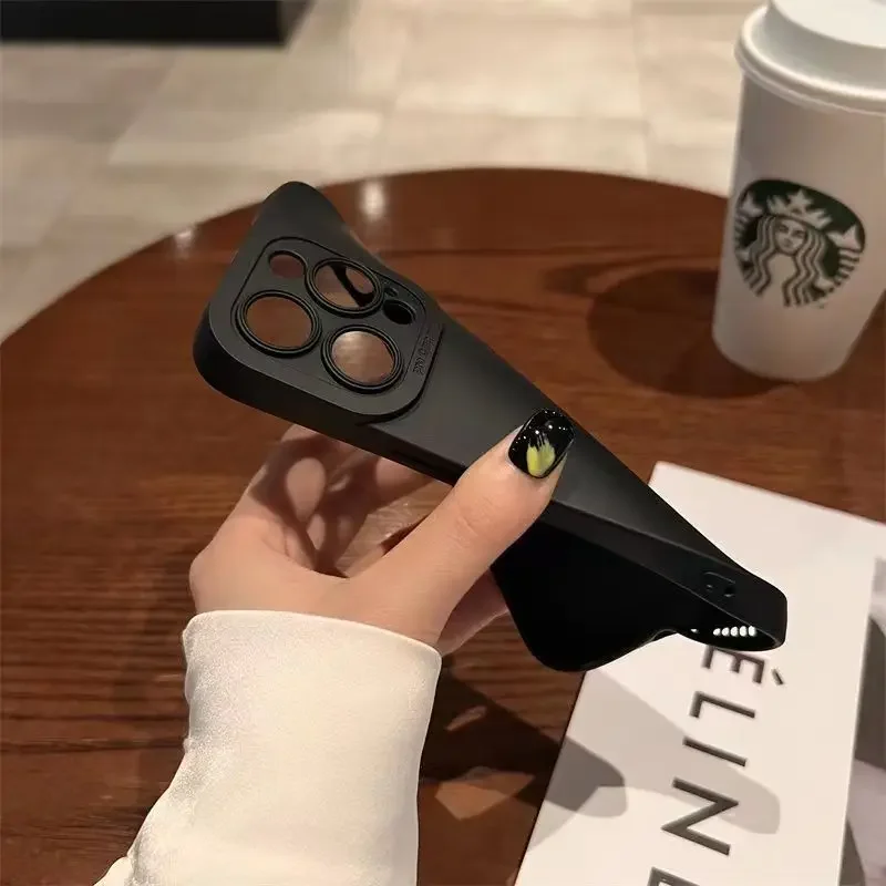 الراقية الأسود للصدمات سيليكون حافظة هاتف من البولي يوريثان آيفون 15 14 13 12 11 برو ماكس X XS XR 78 زائد الرجال واقية عدسة الغطاء الخلفي