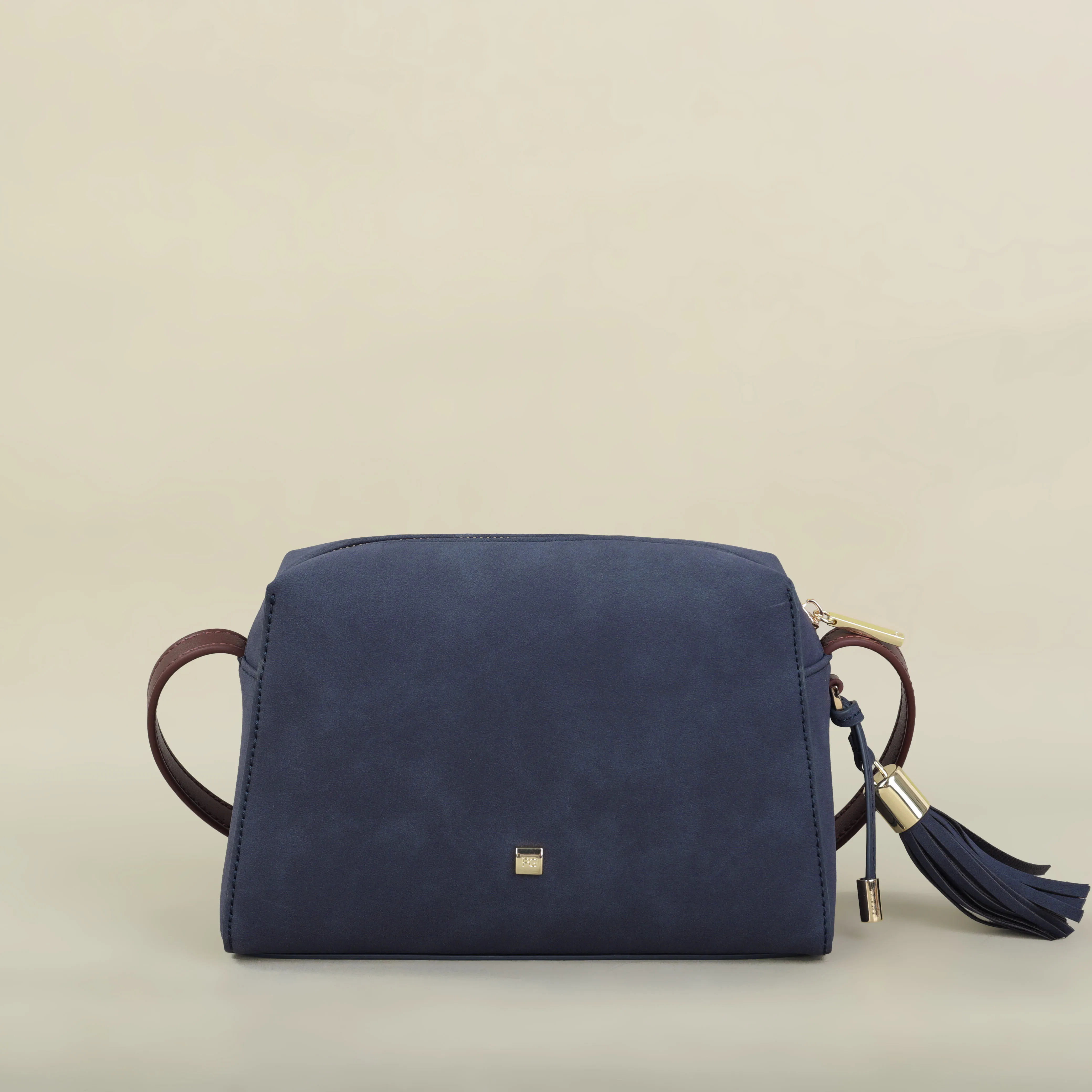 PG Lightweight Fall Classic 2026 Fashion Design Slash Bag High-End Minimalist Elegant Women's Classic Design Crossbody Bag