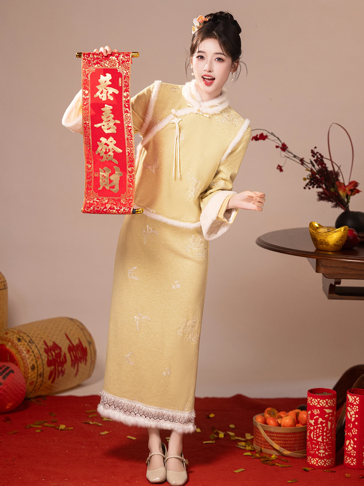 thiened-fce-long-sve-dr-yellow-retro-sle-warm-set-new-2026-winter-collection-traditional-chinese-costume