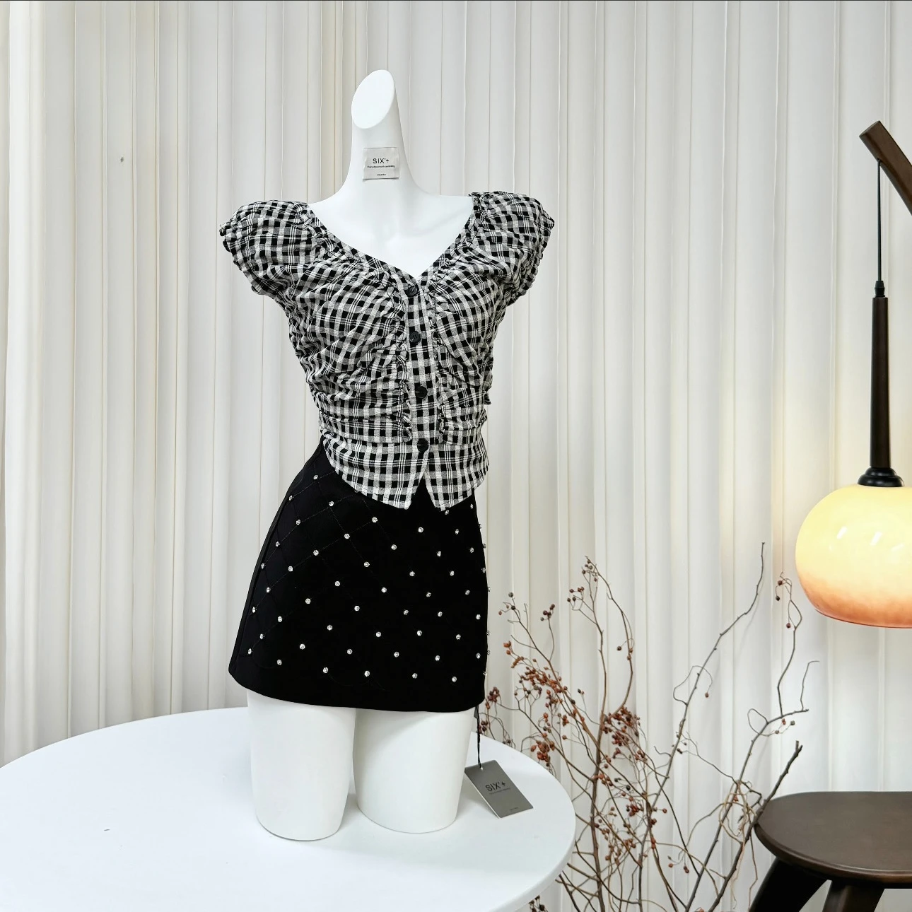 

korean fashion new summer two piece skirt sets sexy hot girls black plaid v-neck vest tops + high waist a line mini skirt outfit
