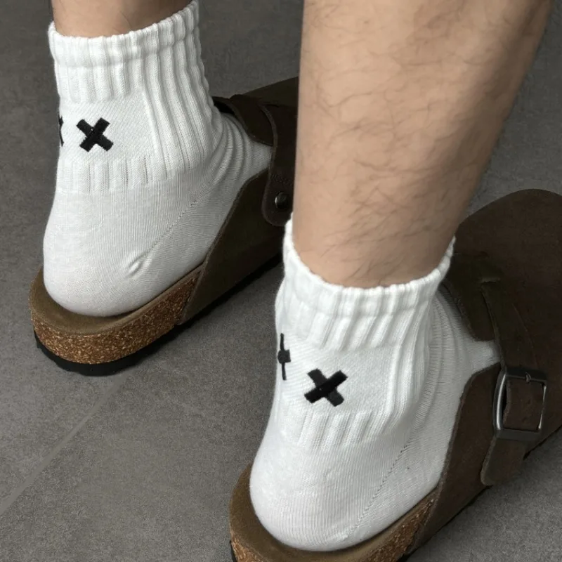 

Men's Cotton Retro Japanese Simple Unisex Sports Embroidered Mid-calf Socks Couple Socks Knitted Casual Socks Trainers