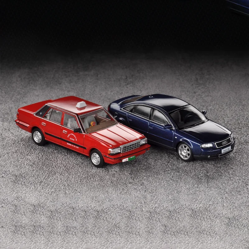 1/64 Scale S7th Generation Crown Taxi/Audi A6 Alloy Simulation Car Model Collection Display Toy Gifts