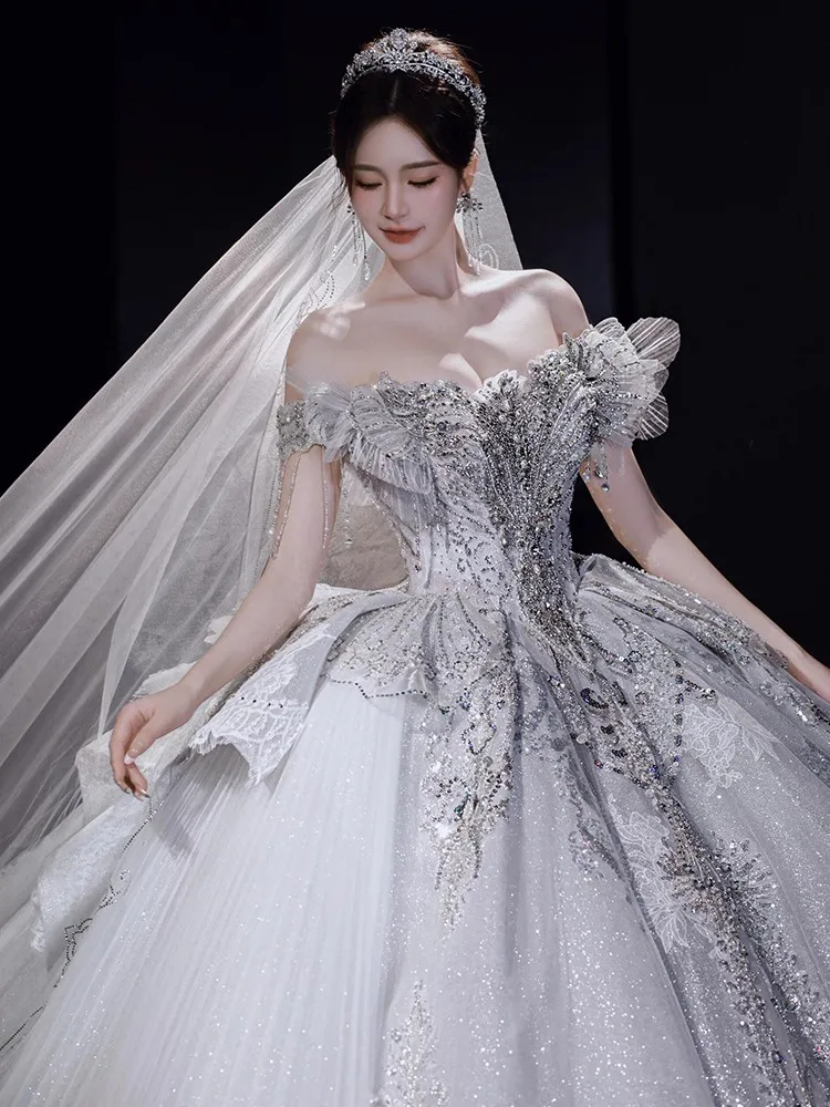 

A new heavy-duty luxury strapless haute couture dress with one-shoulder design