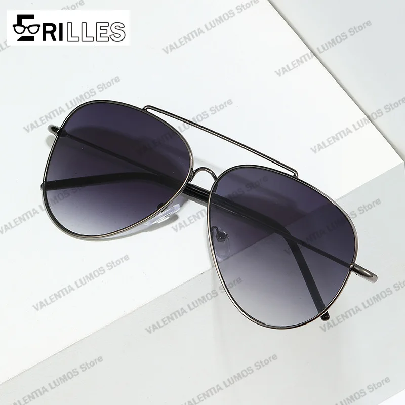 نظارات شمسية بايلوت للجنسين، طراز أوروبي، عدسات منحنية مضادة للانعكاس، إطار من الفولاذ المقاوم للصدأ UV400، متعددة الاستخدامات للاستخدام الخارجي والقيادة