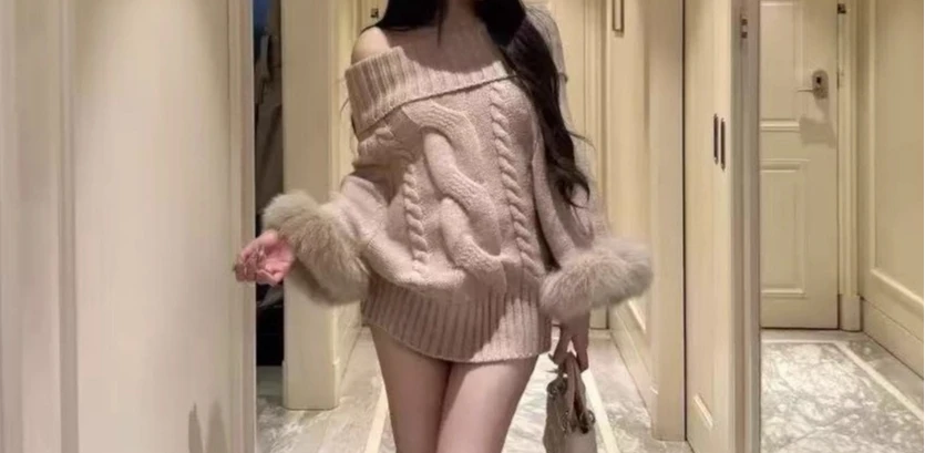 2025 شتاء جديد ملابس نسائية هوديي نصف عالية الرقبة كتف واحد تصميم محبوك سترة