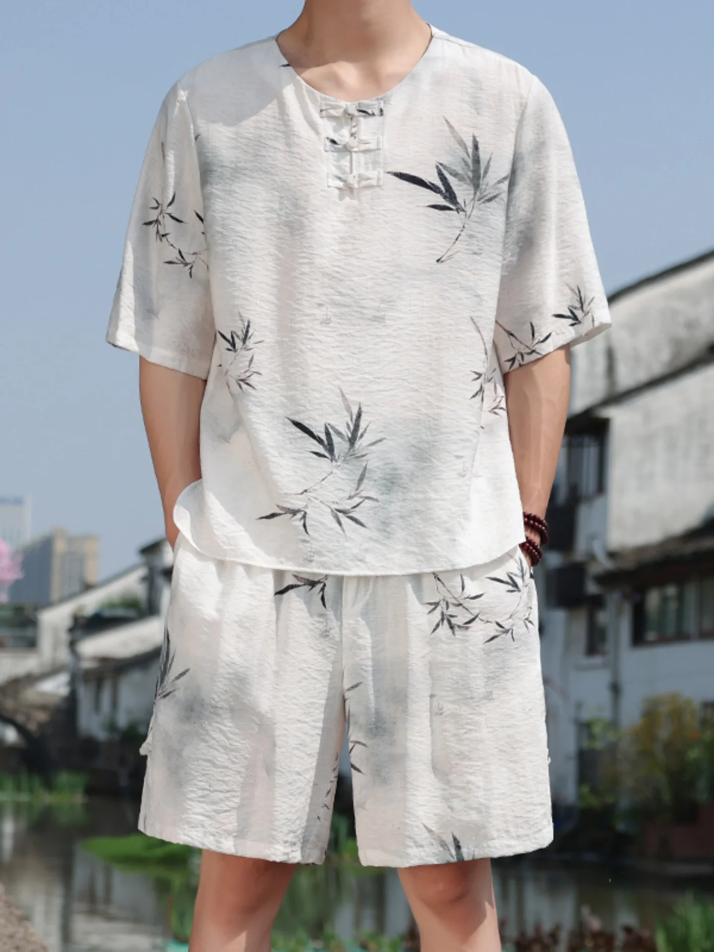nouvel-ensemble-chemise-et-short-d'ete-pour-homme-style-chinois-col-rond-manches-courtes-mode-nationale-costume-tang-sensation-de-luxe-decontracte-pour-jeunes