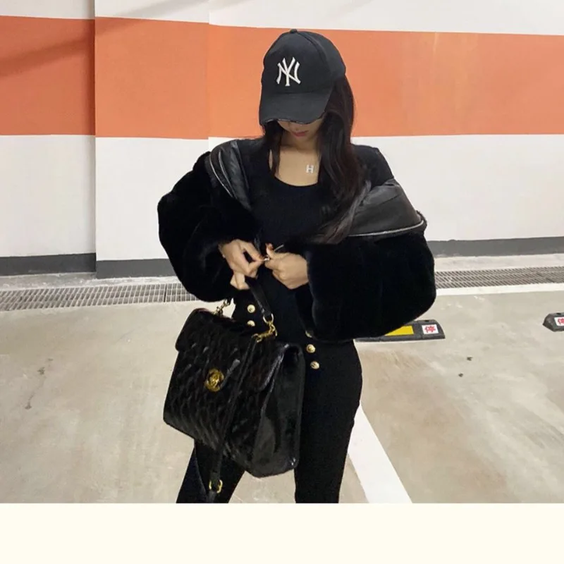 Y2k Jaket Bulu Palsu Lembut Wanita Jaket Crop Musim Gugur Musim Dingin Jaket Ritsleting Pakaian Jalanan Lengan Panjang Hitam Mantel Bulu Hangat Atasan Bertudung