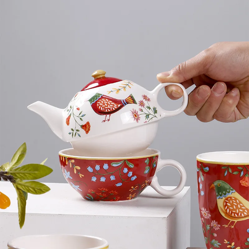 

Creative Painted Ceramic Coffee Teapot Set, European 1 Teapot 1 Cup Nesting for Flower Tea, Water Bottle Cup Set, Home Use Gift