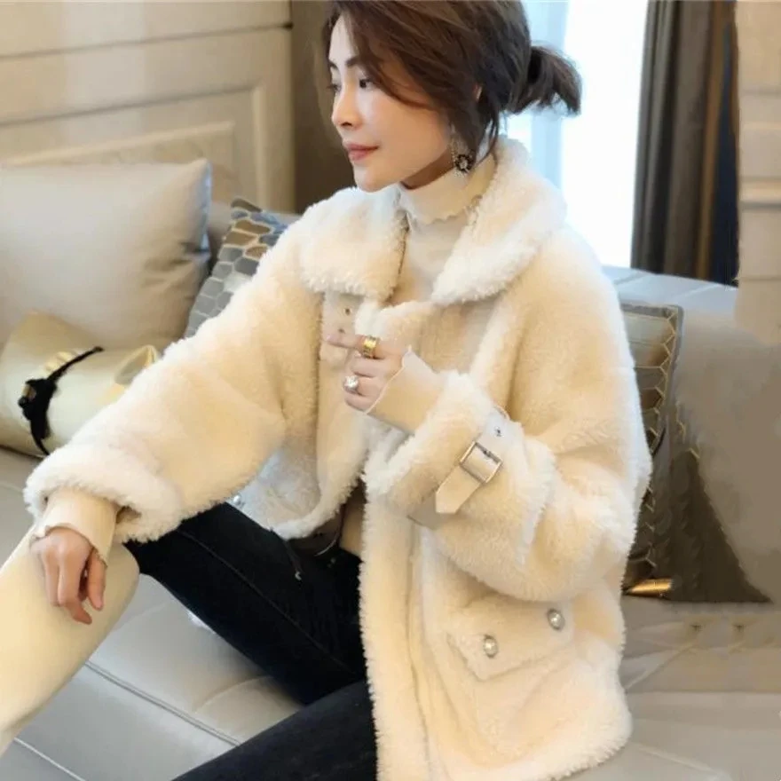 2024 Winter New Lapel Collar Lamb Wool Jacket Women Long Sleeve Loose Luxury Coats Fashion Fleece Female Streetwear Warm Outwear