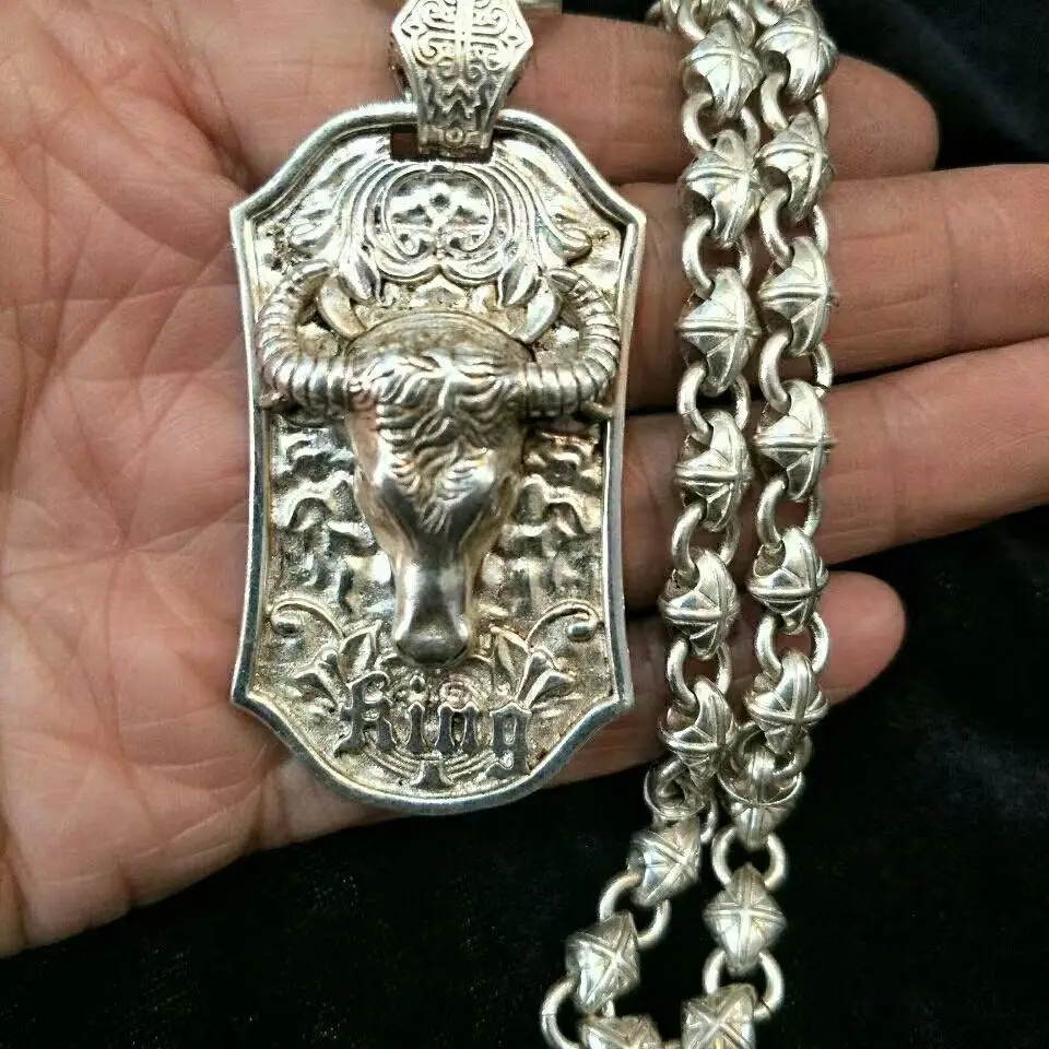 

jewelry necklace, Nepalese craftsmanship, purely handmade, bull king beast brand, Seiko inlaid with gold ethnic style