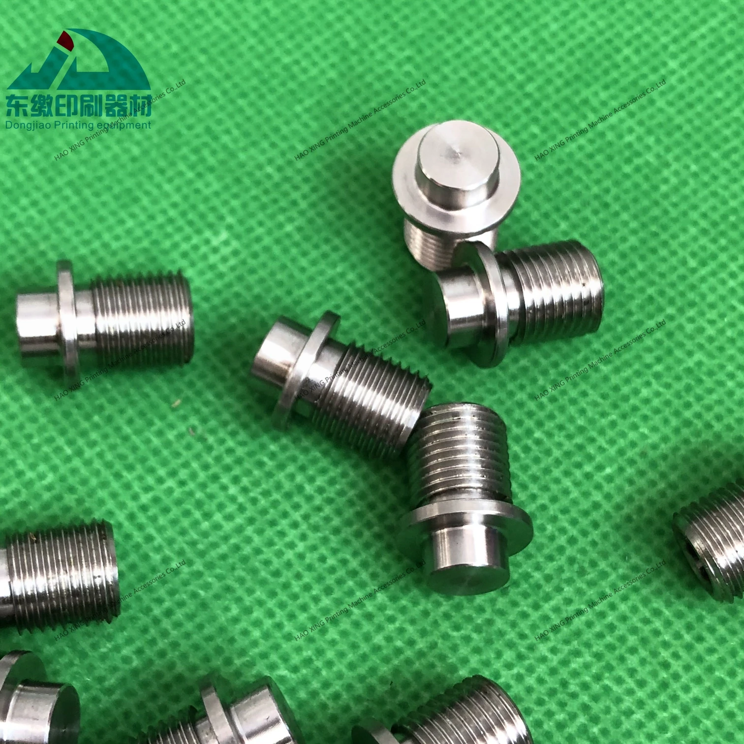 أجزاء آلات الطباعة L2.030.421 برغي قفل من الفولاذ المقاوم للصدأ لملحقات الطباعة هايدلبرغ XL75 CD74 نظام التخميد