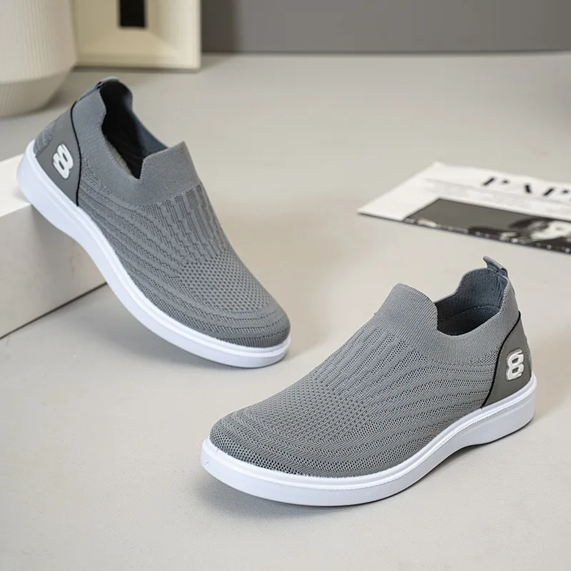 ​ Sepatu Pria 2025 Musim Panas Sneakers Kasual Bernapas Mesh Sol Tebal Terjangkau Gratis Ongkir ​