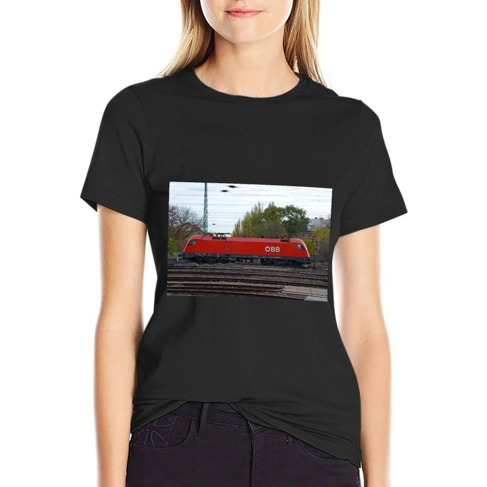 

OBB Austrian Railways Electric Loco T-Shirt funny korean fashion animal print shirt for girls t shirts for Womens