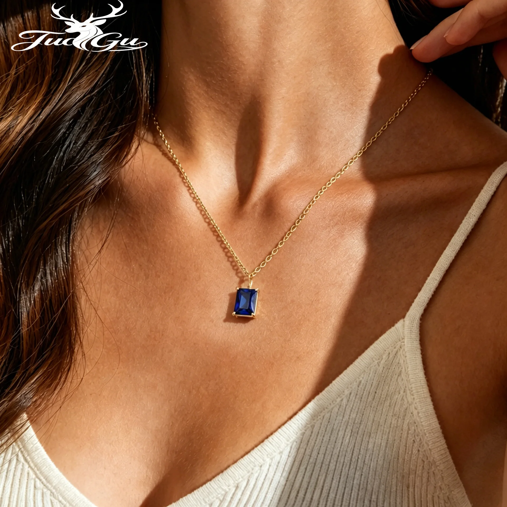 Rechteckige Halskette mit Zirkonia-Anhänger für Damen, mehrfarbig, klare Steine, Schlüsselbeinkette, minimalistischer Choker, edler Schmuck – Detail 1