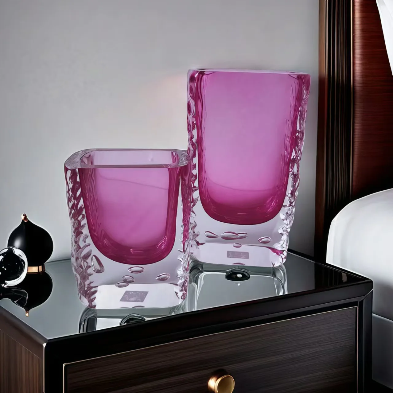 HP  Modern simple and high-end blown glass square flat bottle crystal glass flower ware high-value decoration ornament