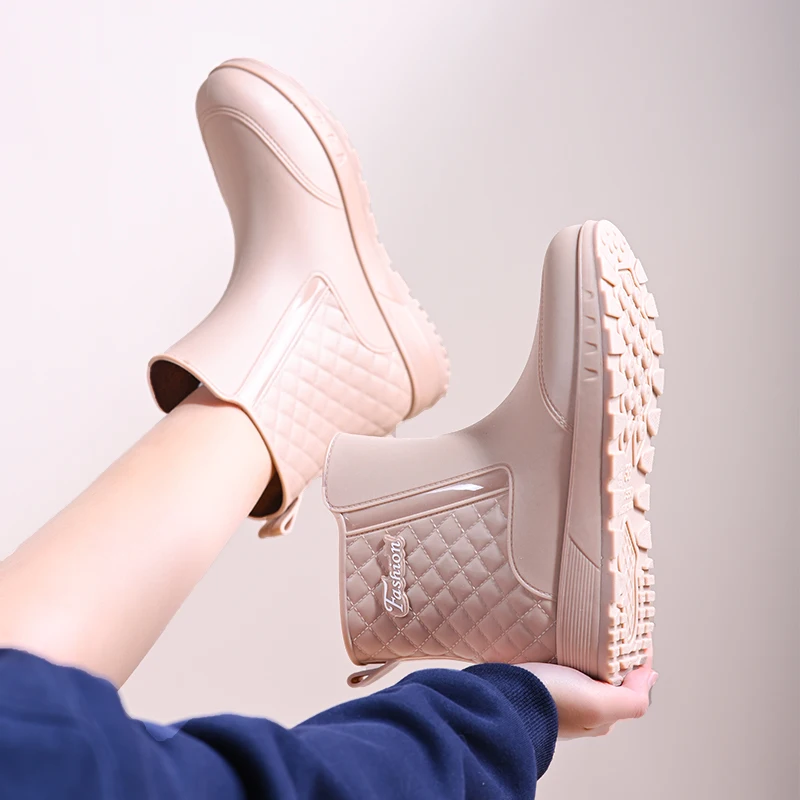 

Женские водонепроницаемые нескользящие модные сапоги-полусапоги для взрослых на весну-осень