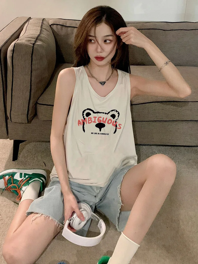 

Summer Hot selling Women's top Sleeveless Camisole Large size loose female t shirt Little Bear print Women's clothing Cool