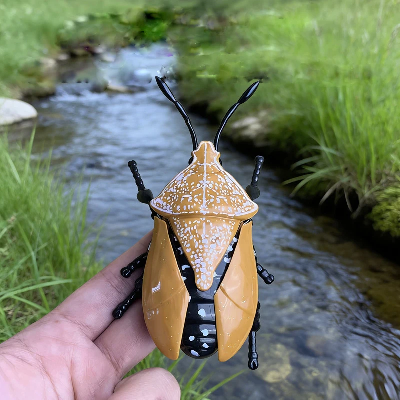 Wind-up Electroplated Wax Figures Toy Realistic Insect Models Desktop Ornaments Wind-Up Crawling Educational Toys For Boys Girls