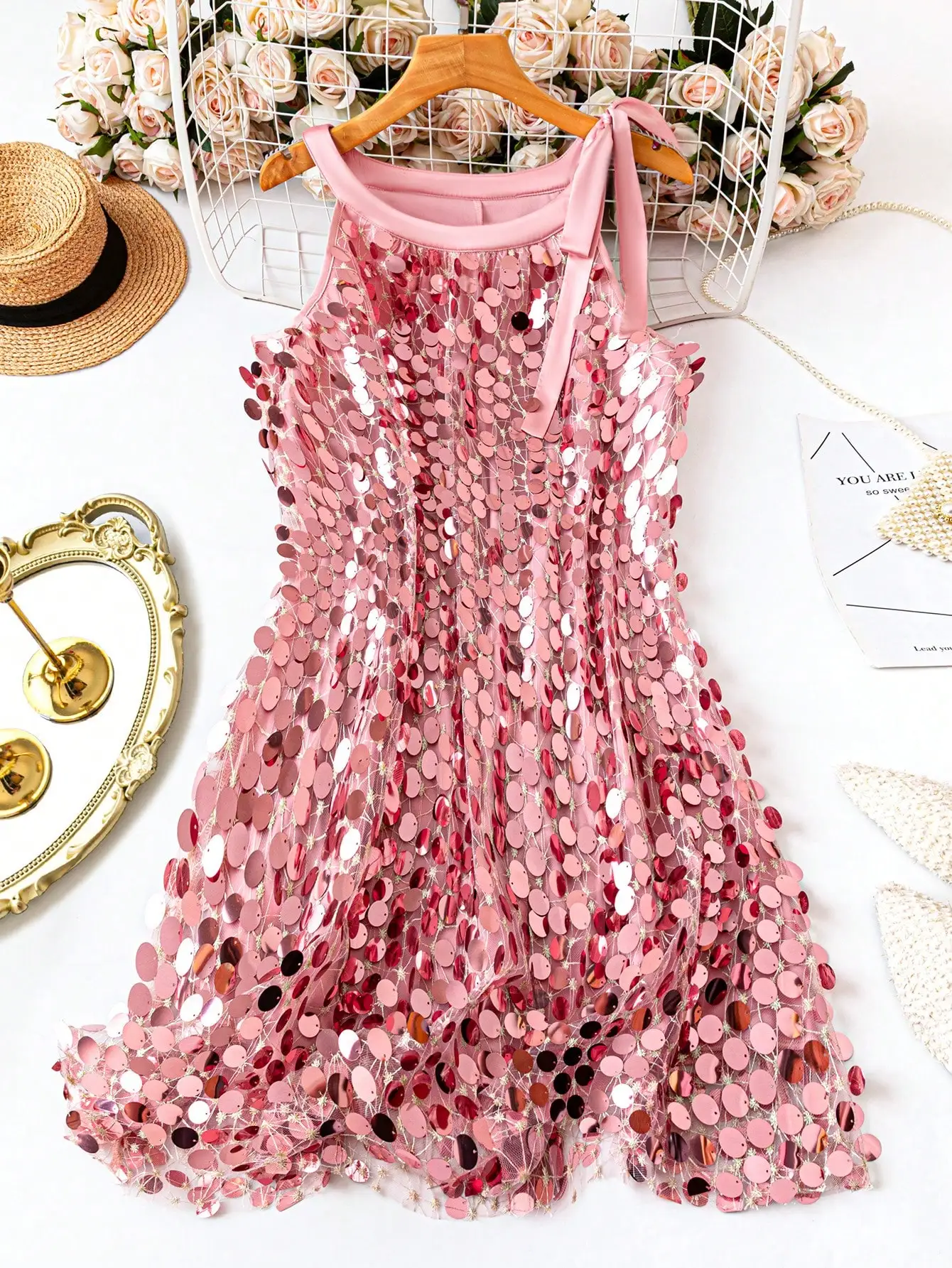 

Розовое платье миди с пайетками, без рукавов, с вырезом халтер, для женщин