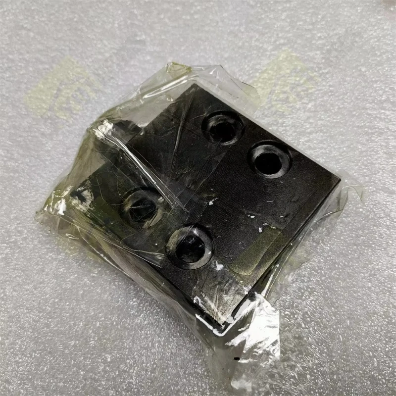 PC400-6 excavator pressure reducing valve 702-21-5510 0 pressure reducing safety valve