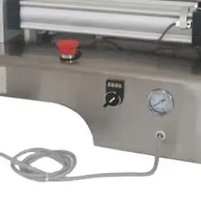 Stainless Steel Liquid Filling Machine Double Nozzle Head Rotary Valve Range Quantitative Filling And Packaging Equipment