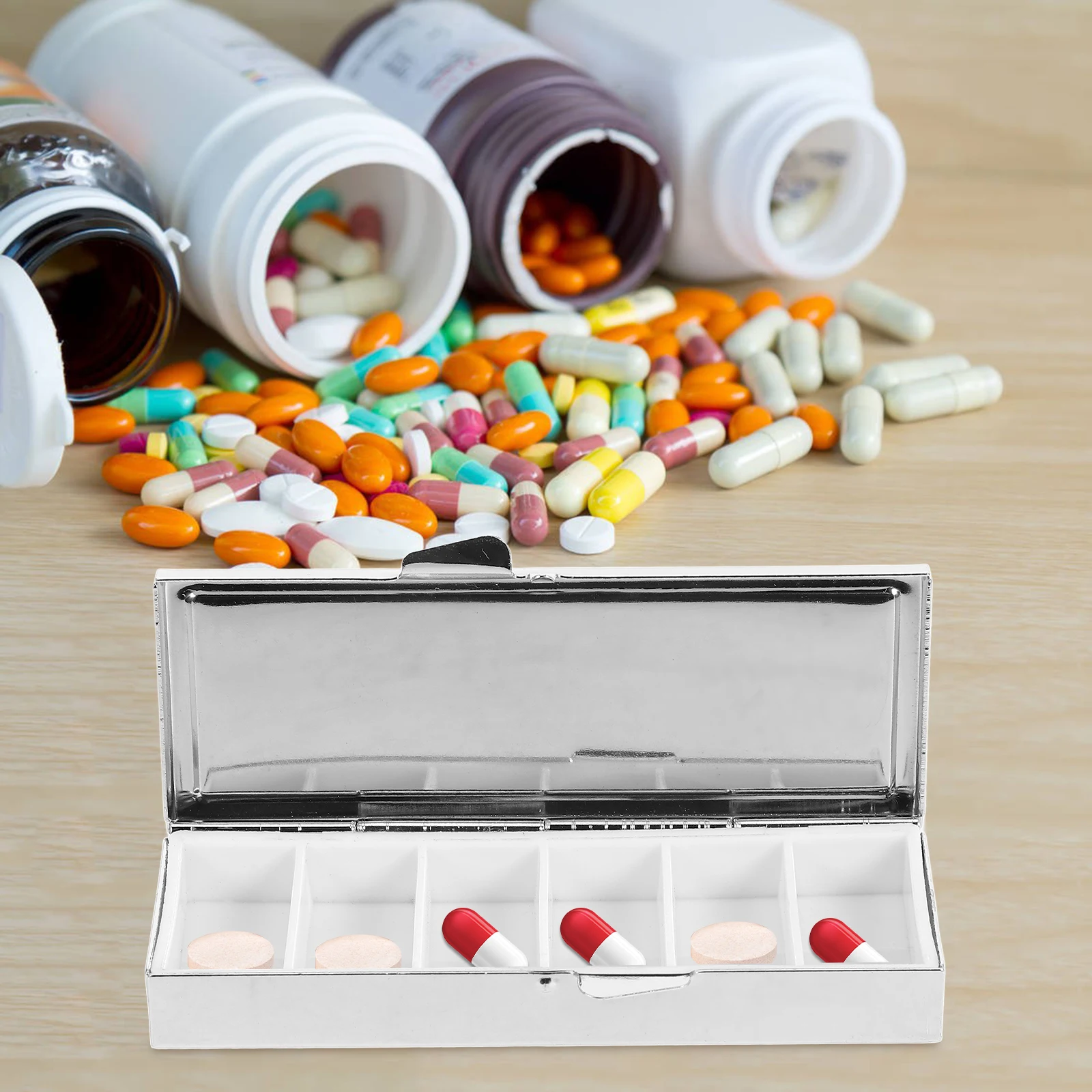 

Portable Metal Case 6 Compartments Pill Holder Compact Container Durable Pills Box Medicine Storage Keychain ganizer