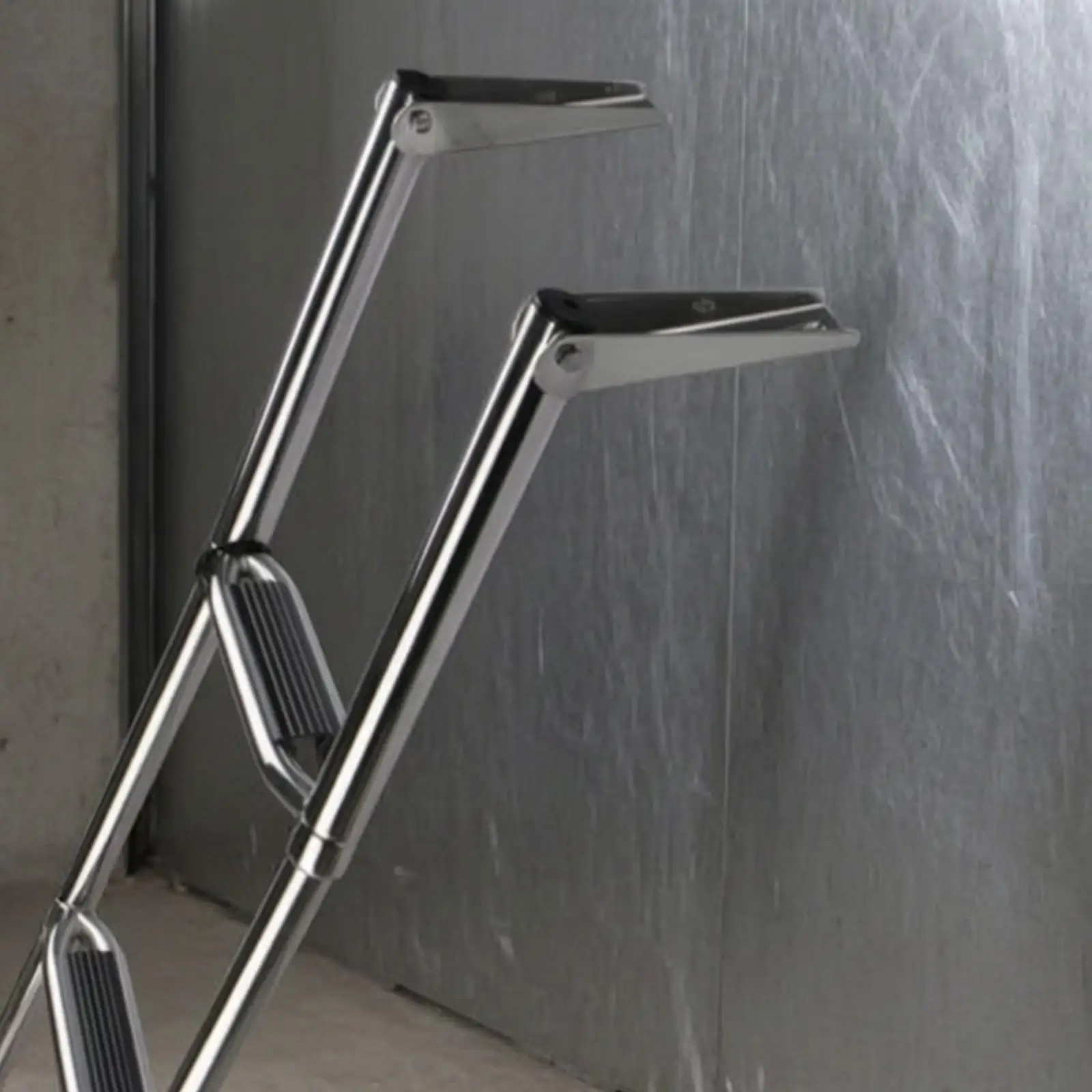 Stainless Steel Boarding Ladder with Anti-Slip Steps Telescopic Marine Boarding Ladder Space-Conscious Long-Lasting for Boating