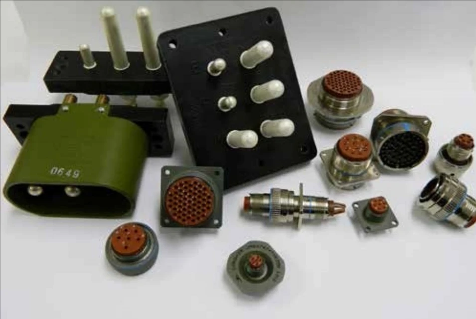 MS3116F14-19S CONN PLUG FEMALE 19P GOLD SLD CUP