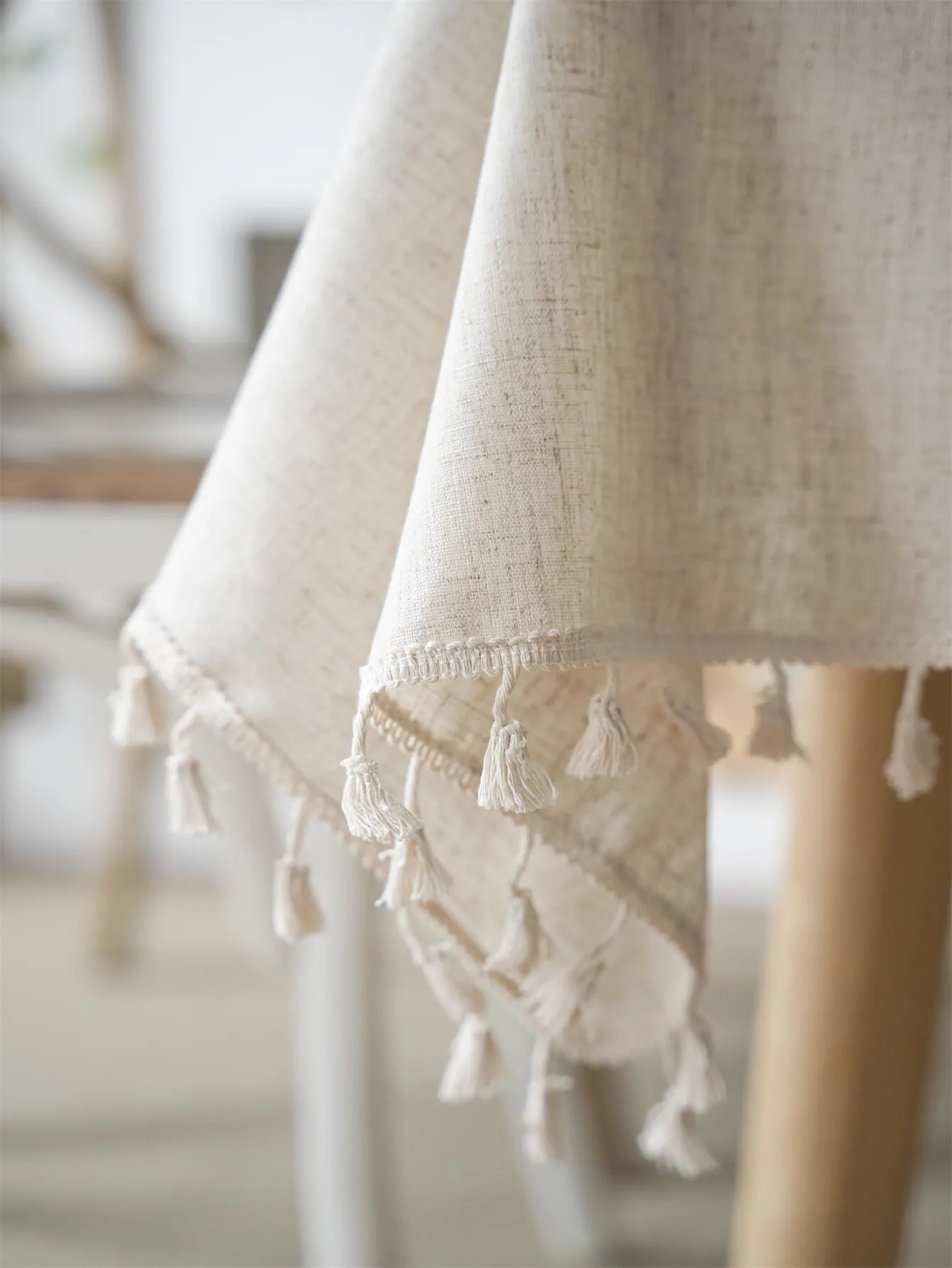 Four seasons universal linen solid color rectangular tablecloth Beige fringe Vintage farmhouse wedding decoration kitchen table