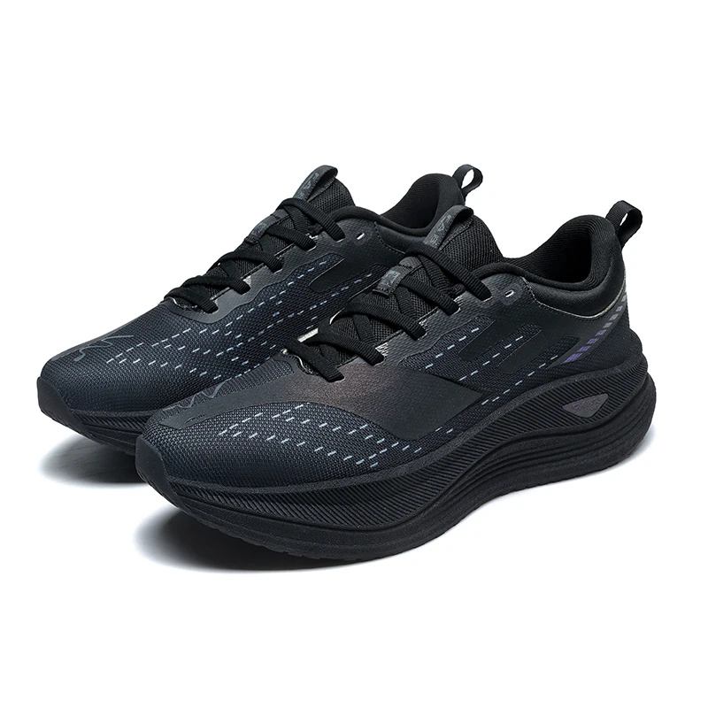 

All-Black Tech-Focused Running Shoes: Breathable Mesh Upper, Cushioned Sole for Marathon & Daily Casual Wear
