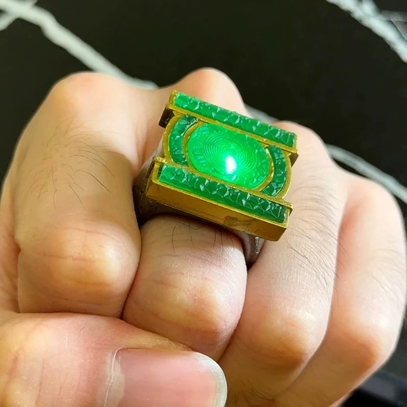 Green Lantern Hal Jordan Glow Energy Ring, One Size, Green Lantern Corps Sci-Fi Ornament Collectible Gift