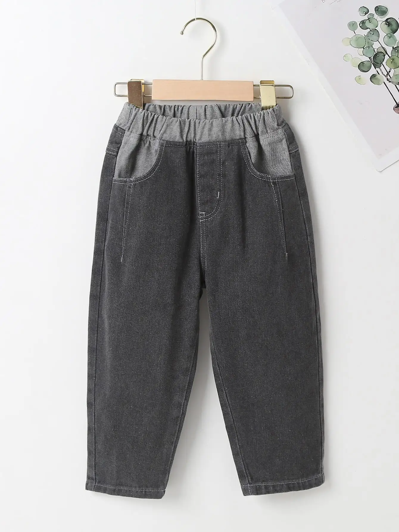 

Autumn and Winter New Fashion Items Girls' Jeans Slim Casual Style