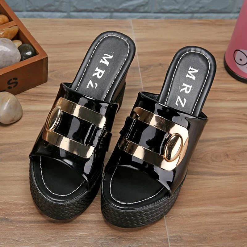 Platform Chain High Heels Slippers Women\'s Wedding Shoes Summer 2023 New Casual White Black Wedges Slides Ladies Beach Slippers