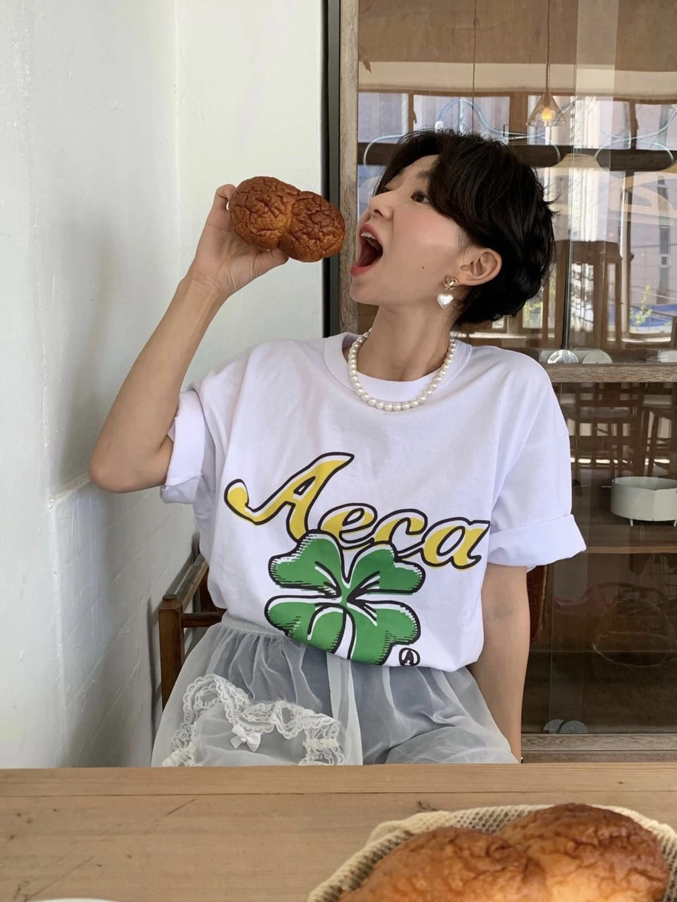 กระโปรงทรงเอไลน์แต่งลูกไม้ลายหัวใจ ผ้าโปร่งแสงบางเบา เหมาะสำหรับผู้หญิงใส่เดินทางไปทำงานในฤดูใบไม้ผลิ