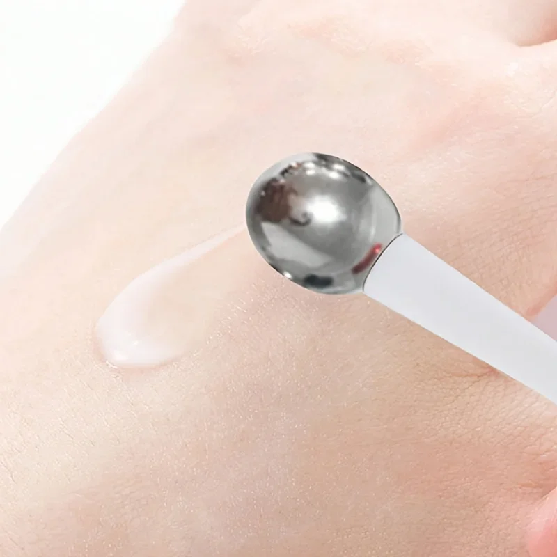 أداة توزيع كريم العين من الفولاذ المقاوم للصدأ مع كرة دوارة، أداة تدليك وتطبيق مزدوجة الأطراف، أداة العناية ببشرة الوجه #6