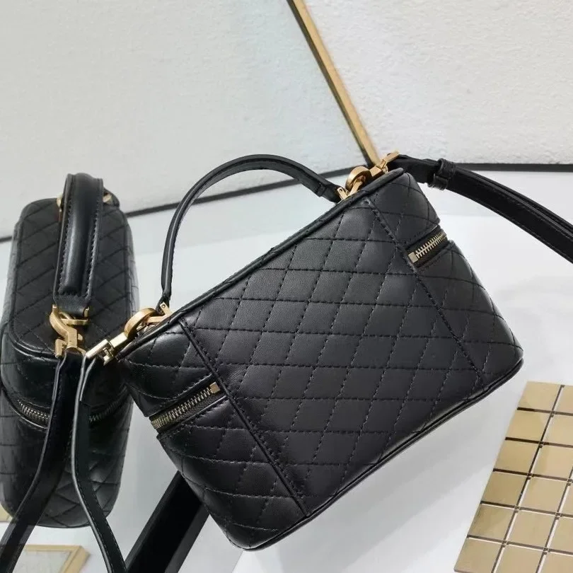 2025 Nieuwe lederen doos tas cosmetische lunch dames meisje schoudertassen crossbody dames kleine vierkante tas