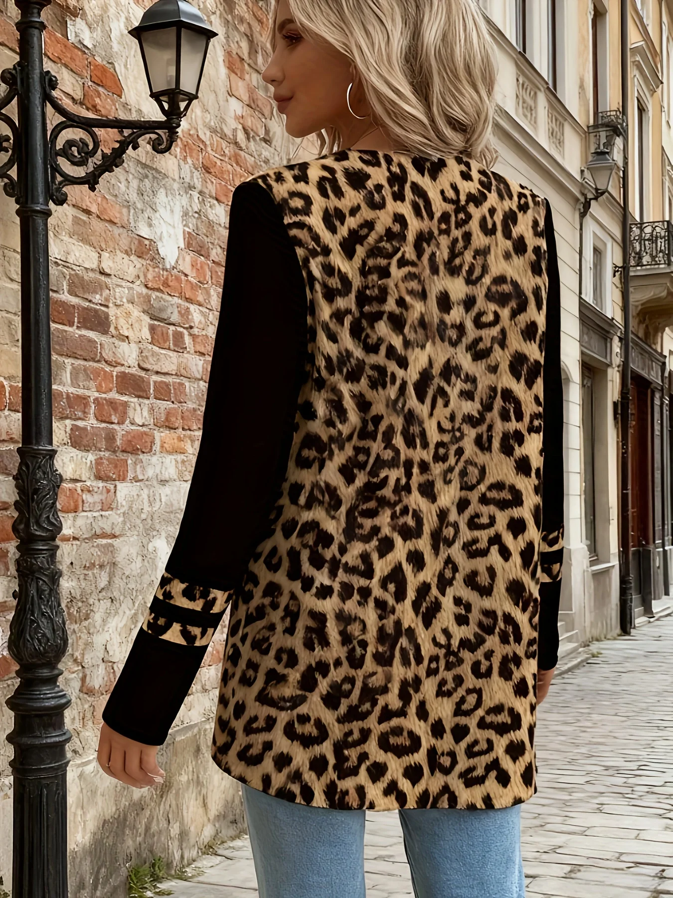 Spring and Autumn New Style Women's Fashion Leopard Print Buttonless Open Front Cardigan Long Sleeve Thin Jacket