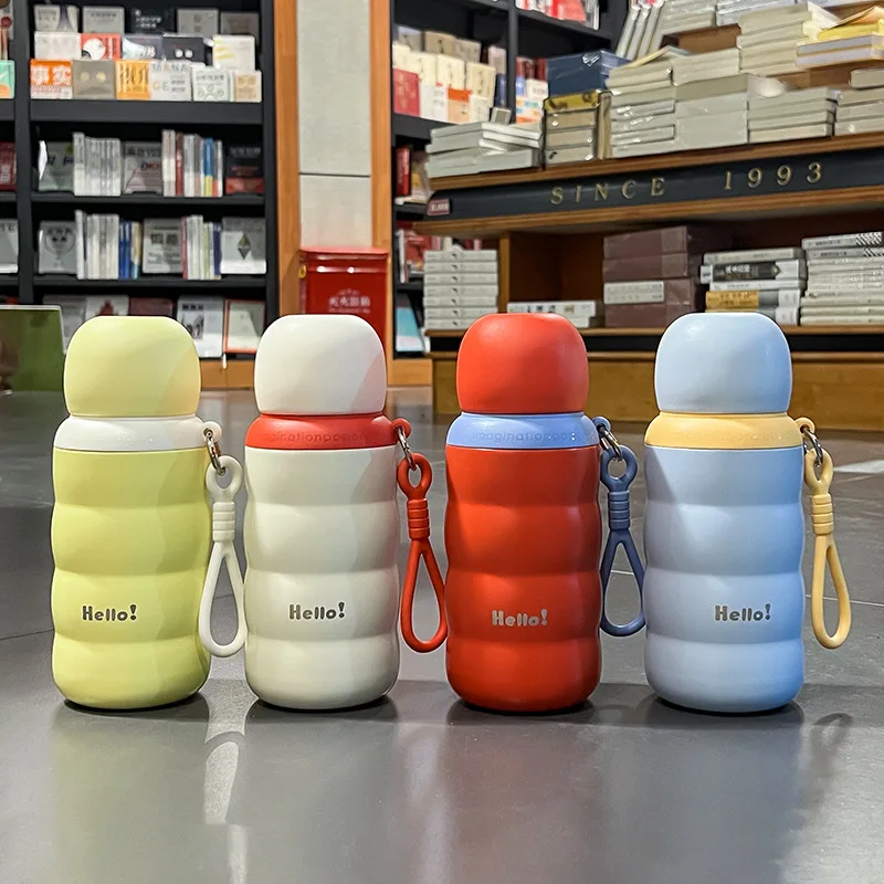 Neuer kreativer Strohhalm-Isolierbecher aus Edelstahl 316, Little Fatty, Outdoor-Sport, Mini, hohes Aussehen, tragbarer Wasserbecher