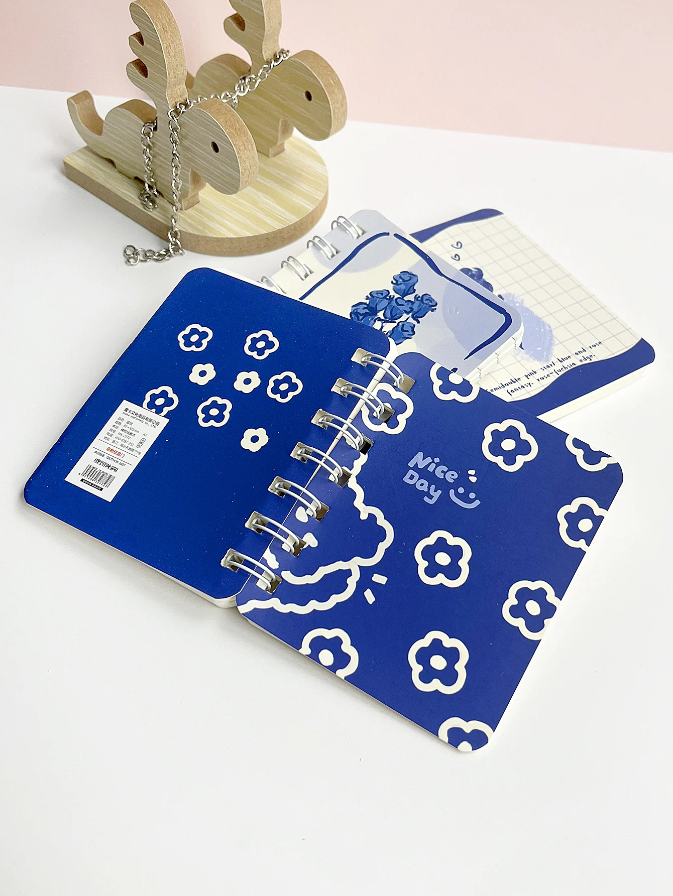 Portable Mini Cartoon A7 Notebook High Aesthetic Value Small Size Student Stationery Side Flip Notepad Back To School