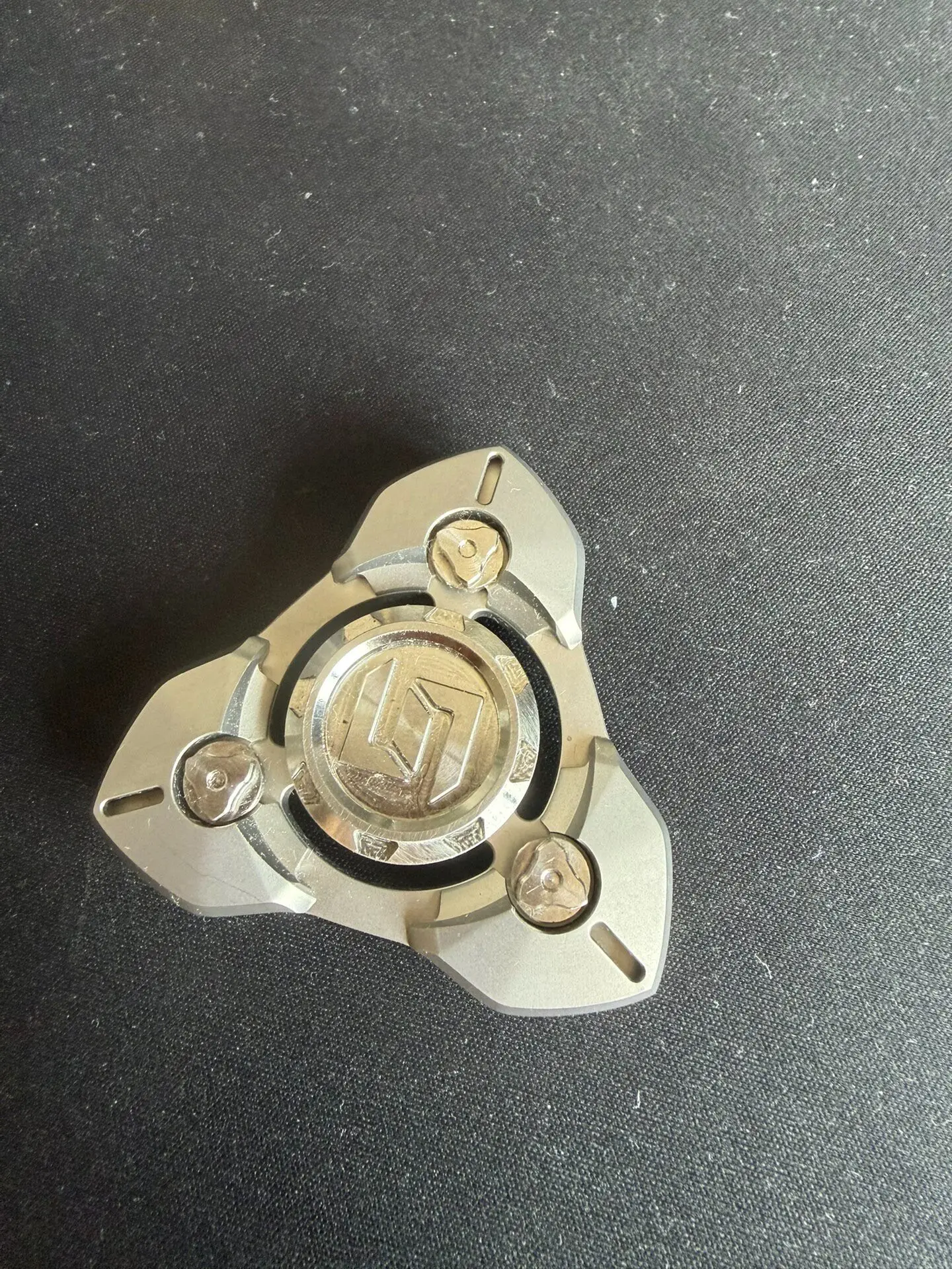 Used EDC Out-of-print Jialan Gyro Edc, Titanium Alloy Sprocket Fidget Spinner